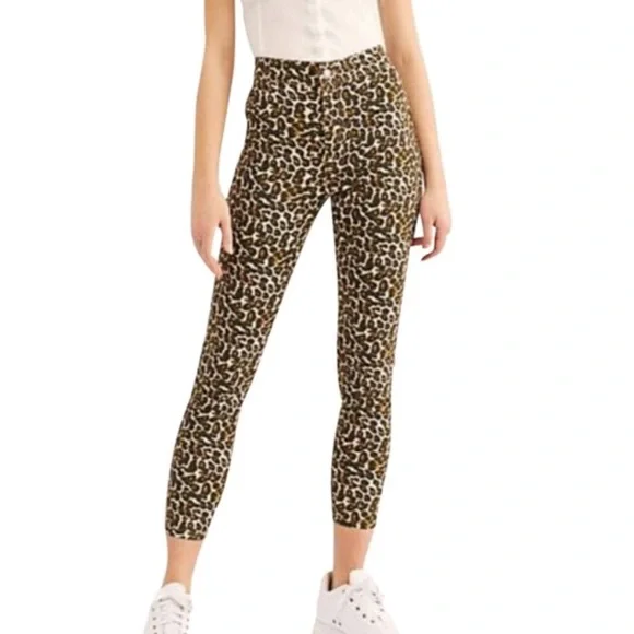 Free People We The Free High Rise Leopard Print Skinny Jeans - Picture 3 of 13